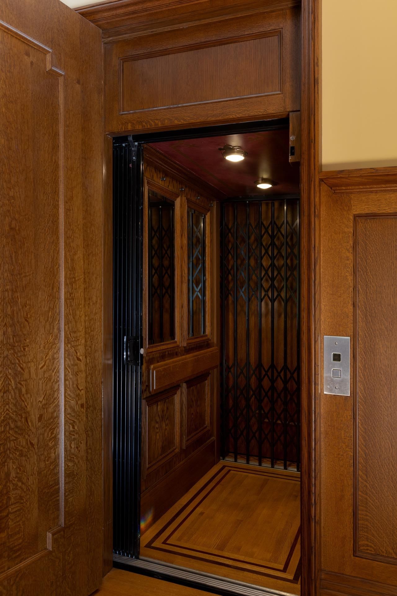 Listing Image 9
