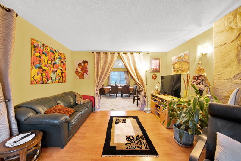 7893 Cumberland Street, Burnaby, V3N 3Y6 | Image 3