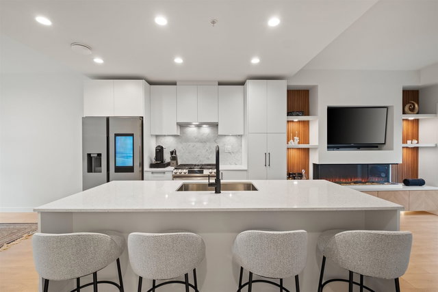 137 - 535 2nd Street E