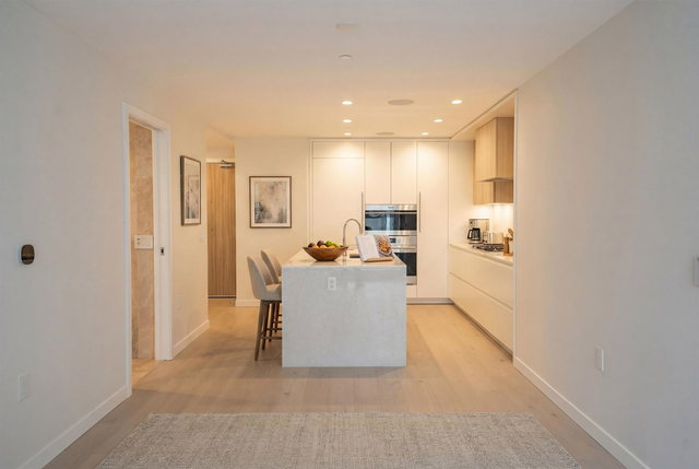 601 - 7418 Paulson Street