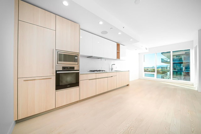 805 - 6855 Pearson Way