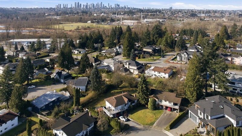 7148 Cardinal Court, Burnaby, V5A 1Y7 | Image 2