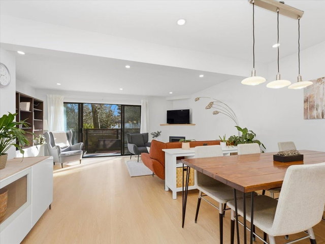 48 - 1910 Cedar Village Crescent