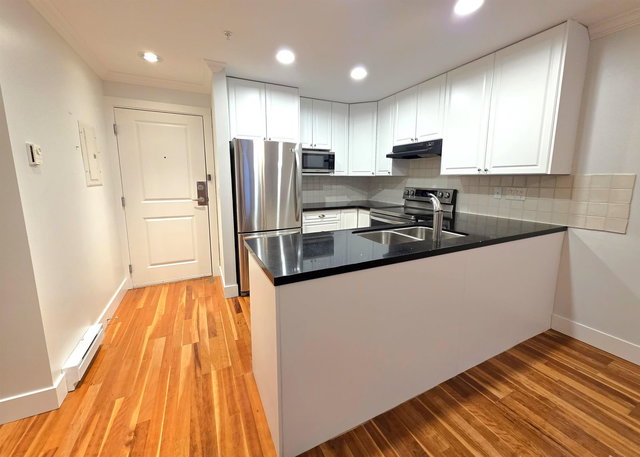 209 - 15350 16a Avenue