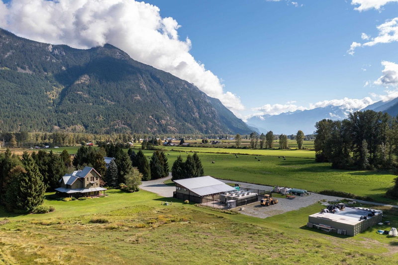 8891 Pemberton Meadows Road, Pemberton, British Columbia