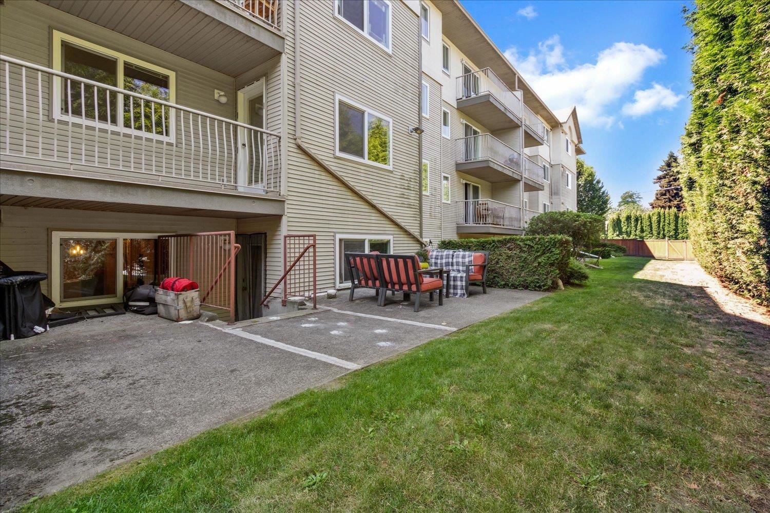 Listing Image 19