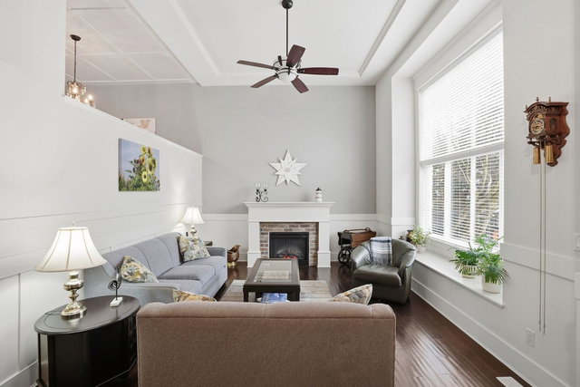 8 - 3268 156a Street