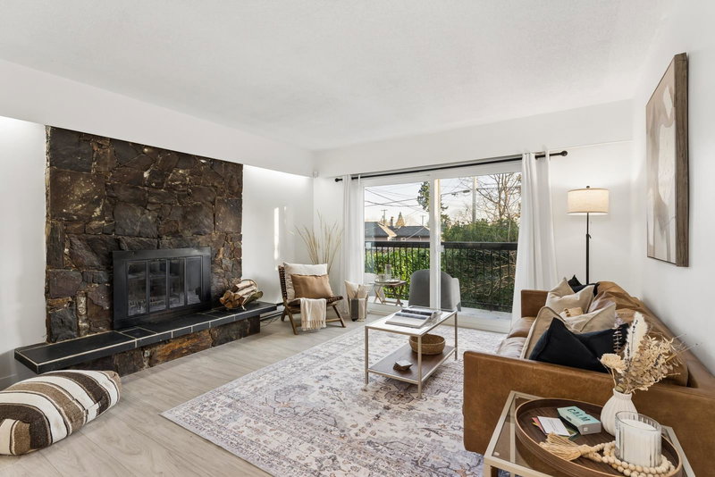 1564 Hope Road, North Vancouver, V7P 1W9 | Image 2