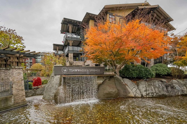 101 - 5099 Springs Boulevard