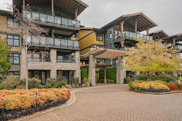 101 - 5099 Springs Boulevard