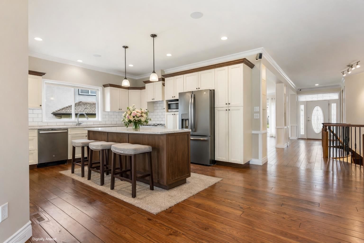 Listing Image 19