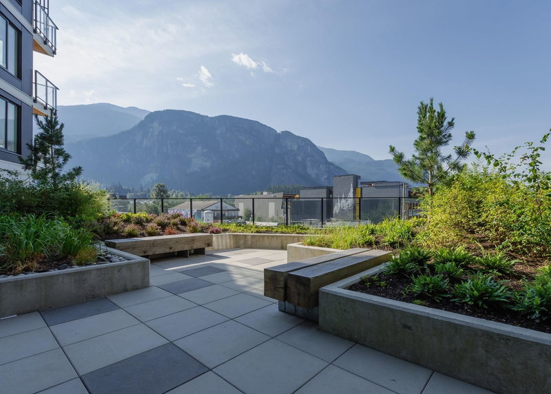 511 - 1365 Pemberton Avenue, Squamish, V8B 1B7 | Image 3