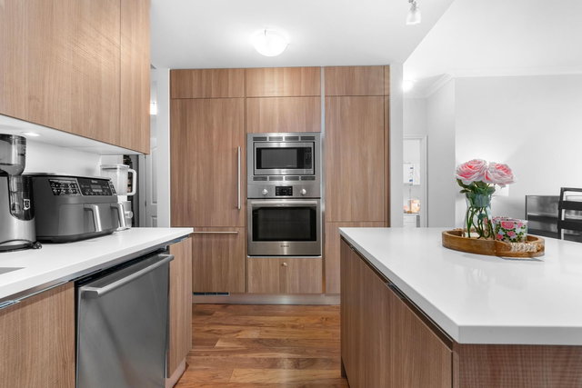 204 - 175 Victory Ship Way