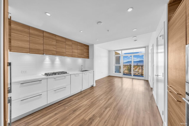 703 - 7303 Noble Lane