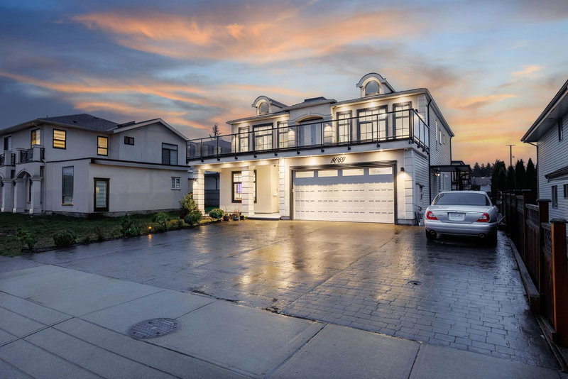 8069 124 Avenue, Surrey, V3W 0X7 | Image 3