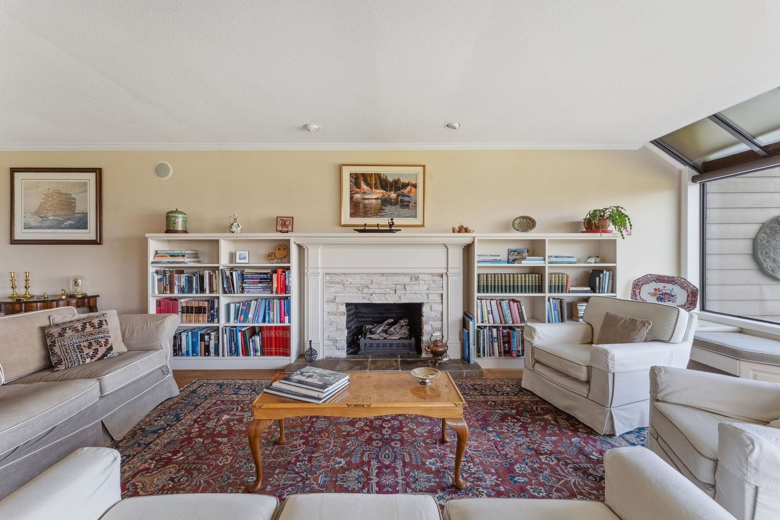 Listing Image 8