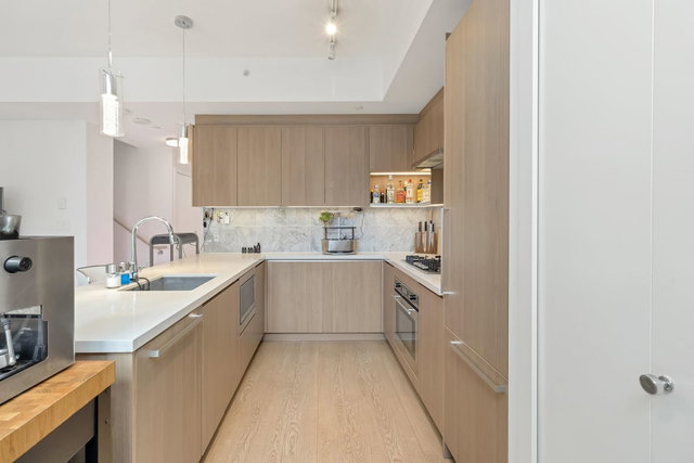 TH3 - 13720 100 Avenue