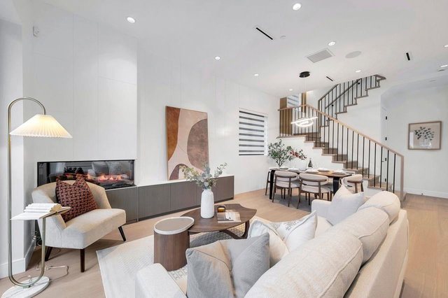 1 - 4023 18th Avenue W