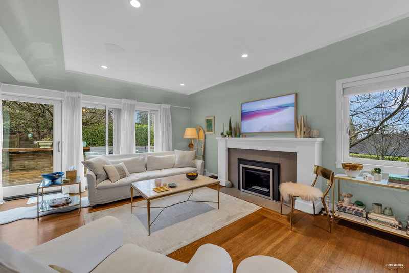 1220 Braeside Street, West Vancouver, V7T 2L2 | Image 3