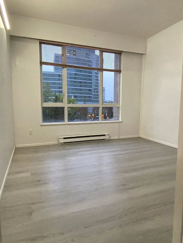 203 - 6220 Mckay Avenue