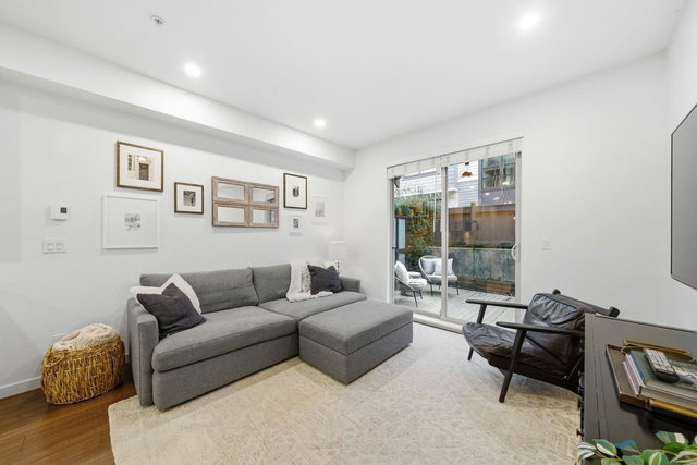 54 - 433 Seymour River Place