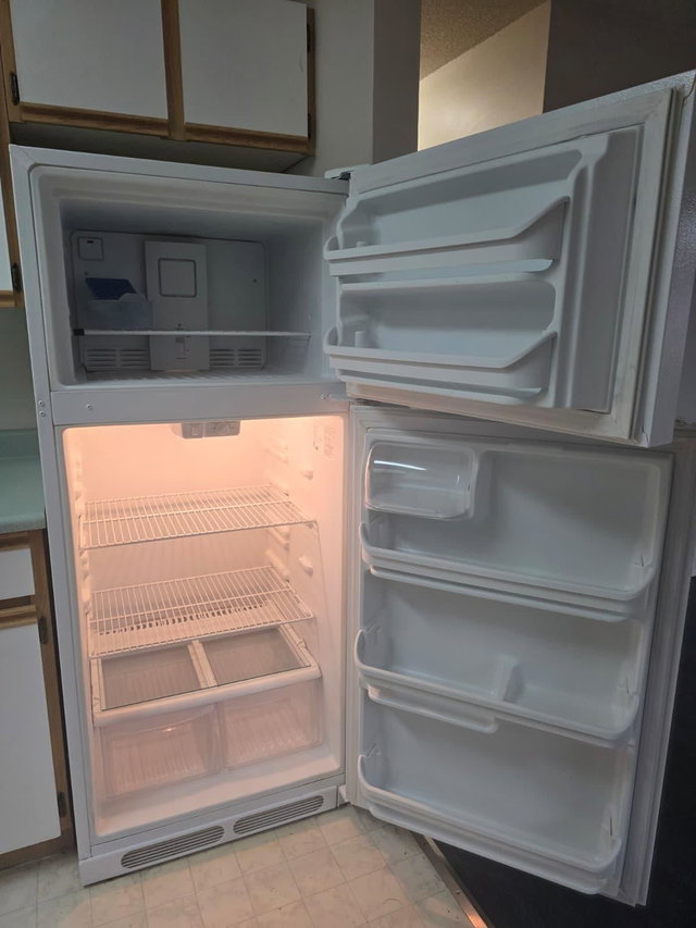 18 - 9495 Hazel Street