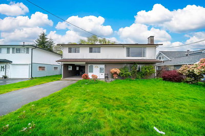 4933 44 Avenue | Delta | Image