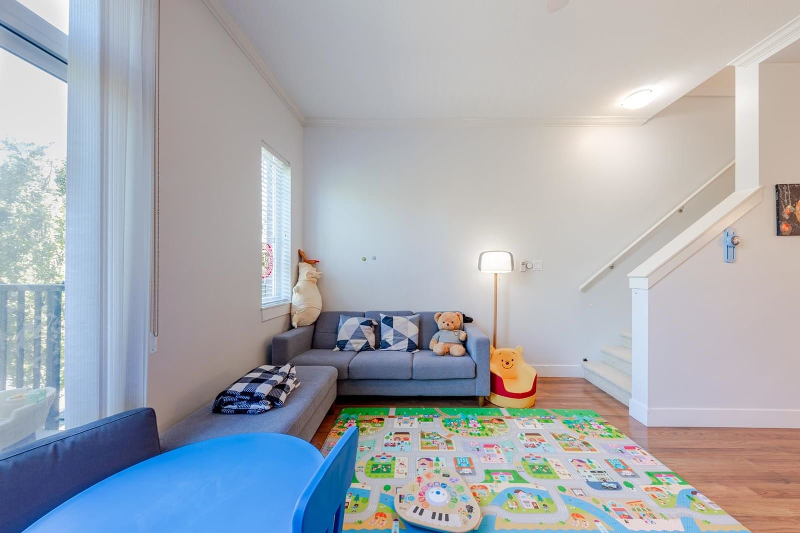 Listing Image 9