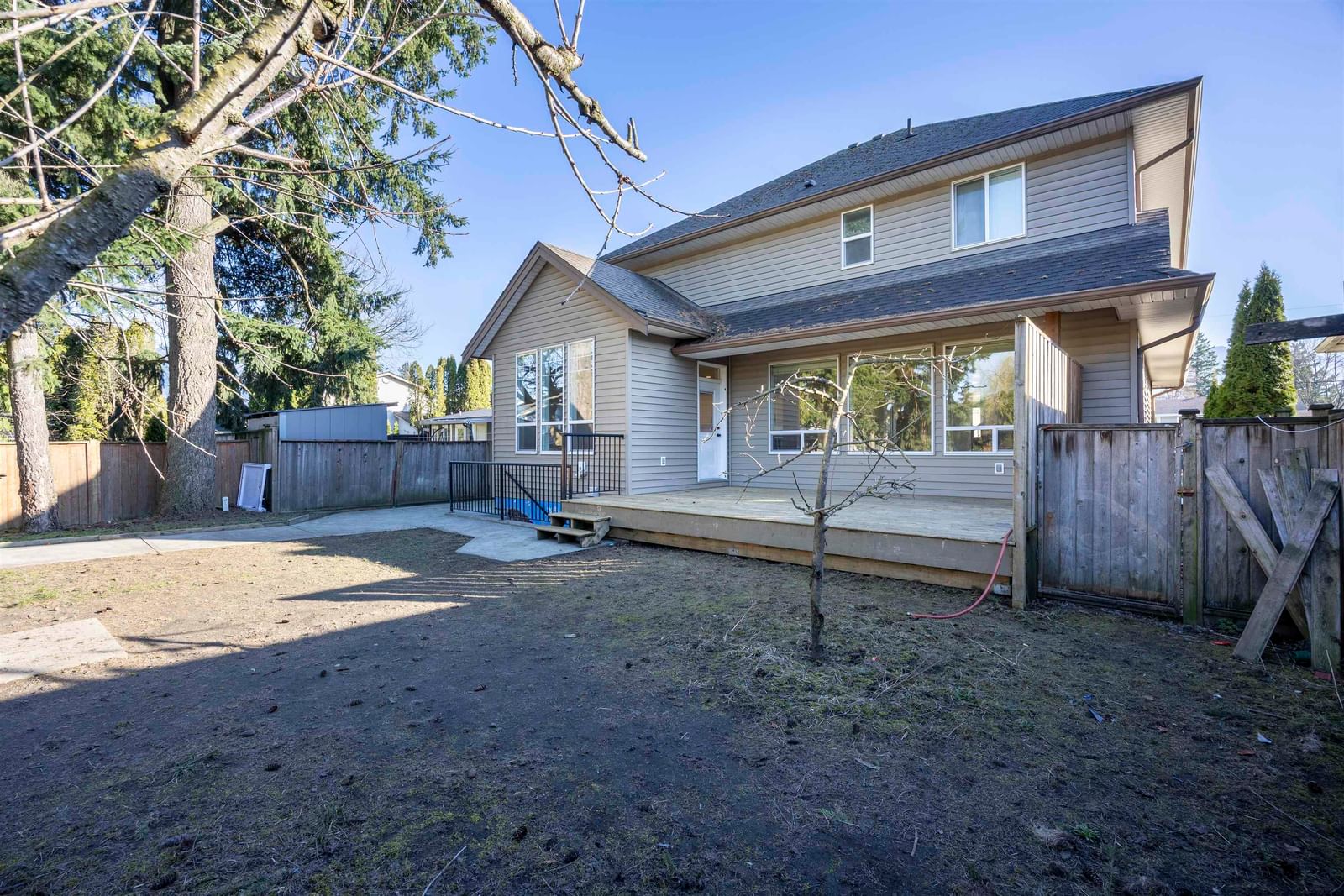 Listing Image 5