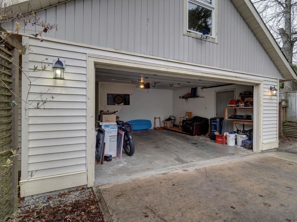 Listing Image 24