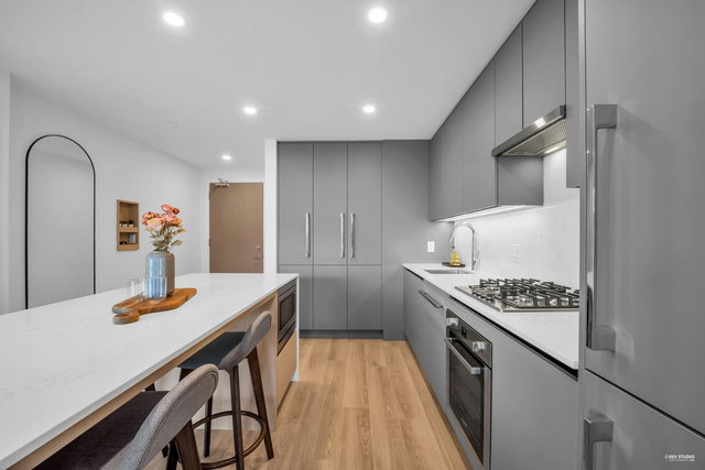 1510 - 5520 Mcnaughton Road