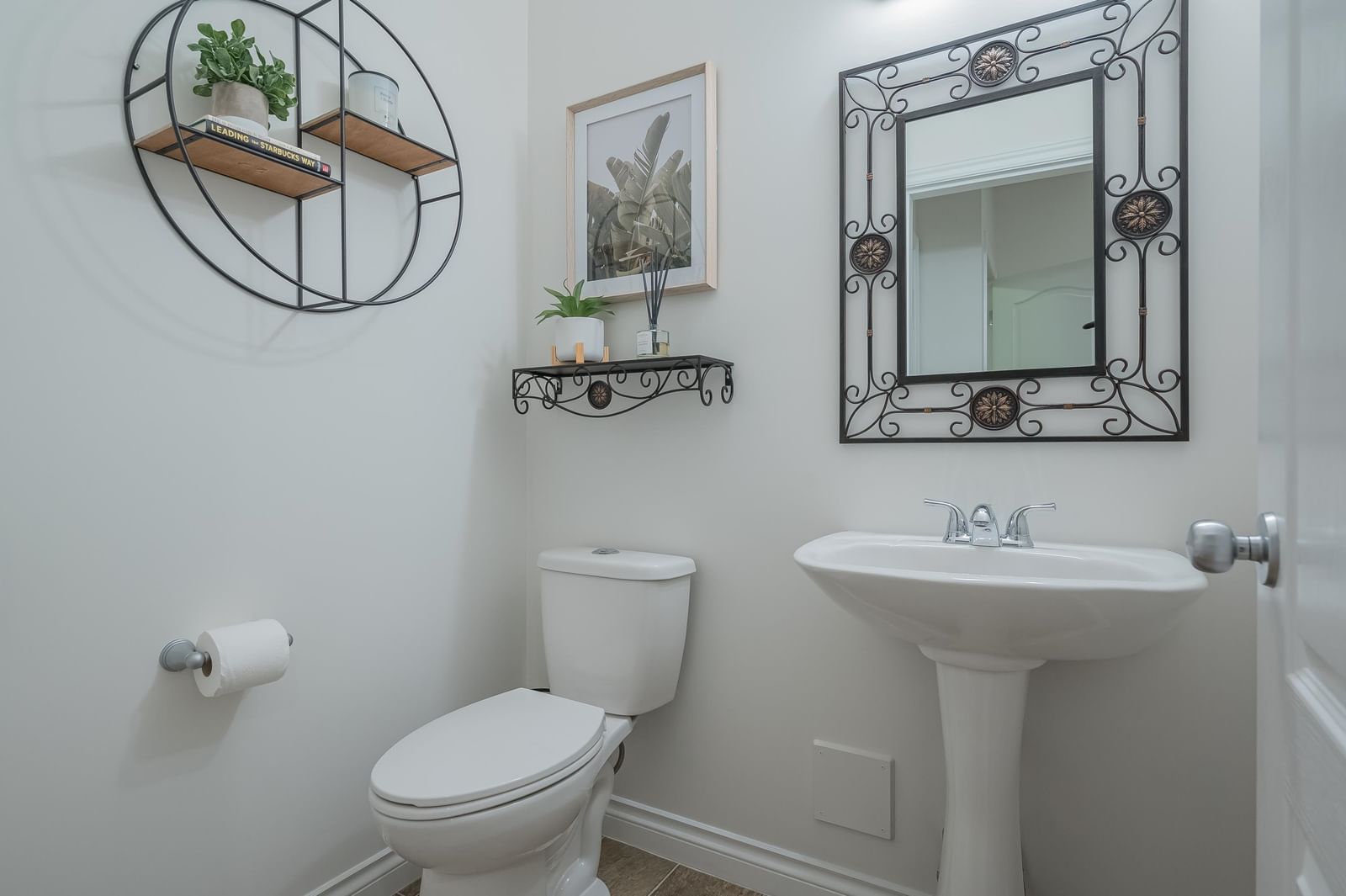 Listing Image 15