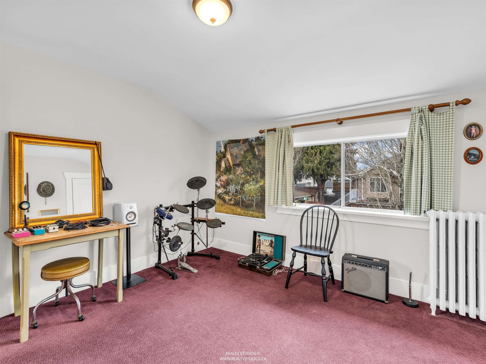 Listing Image 17