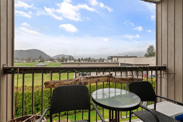 342 - 1783 Agassiz-Rosedale No 9 Highway