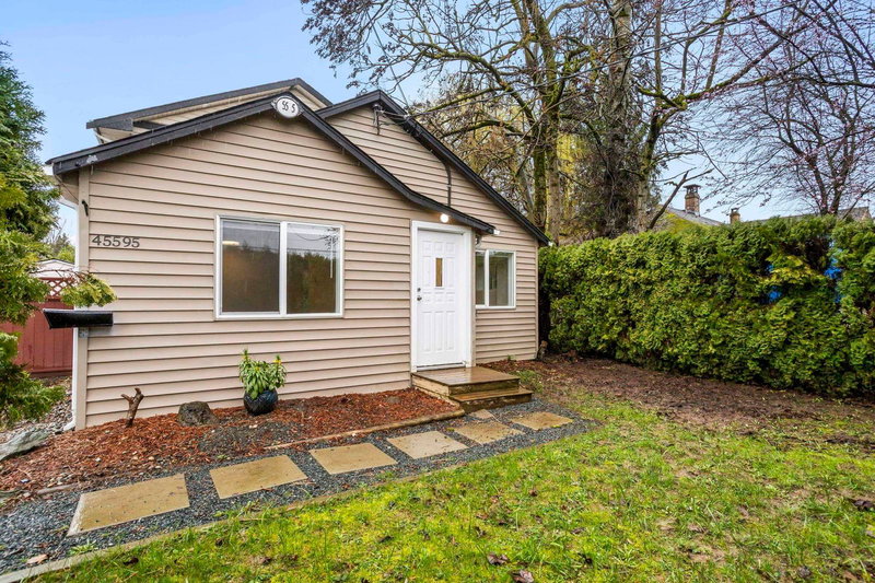 45595 Lewis Avenue, Chilliwack, British Columbia