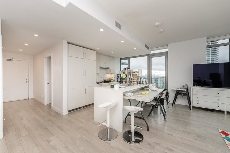 1802 - 518 Whiting Way, Coquitlam, V3J 0H7 | Image 3