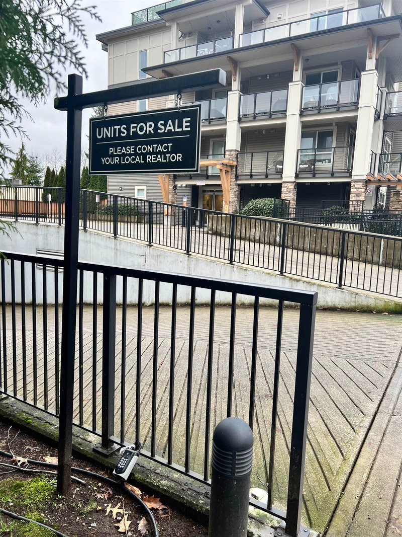 302 - 12409 Harris Road, Pitt Meadows, V3Y 0E7 | Image 3