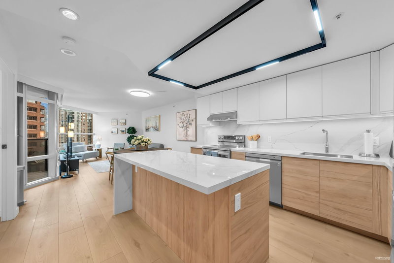 910 - 1050 Burrard Street, Vancouver, V6Z 2S3 | Image 2