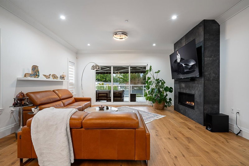 855 Patricia Avenue, Port Coquitlam, V3B 0S1 | Image 2