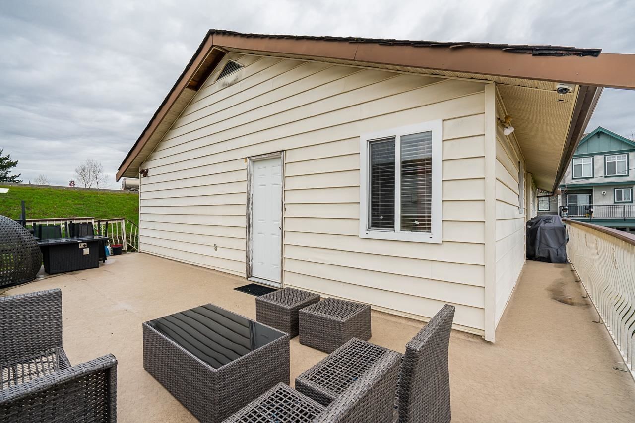 Listing Image 23