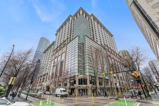 1832 - 938 Smithe Street