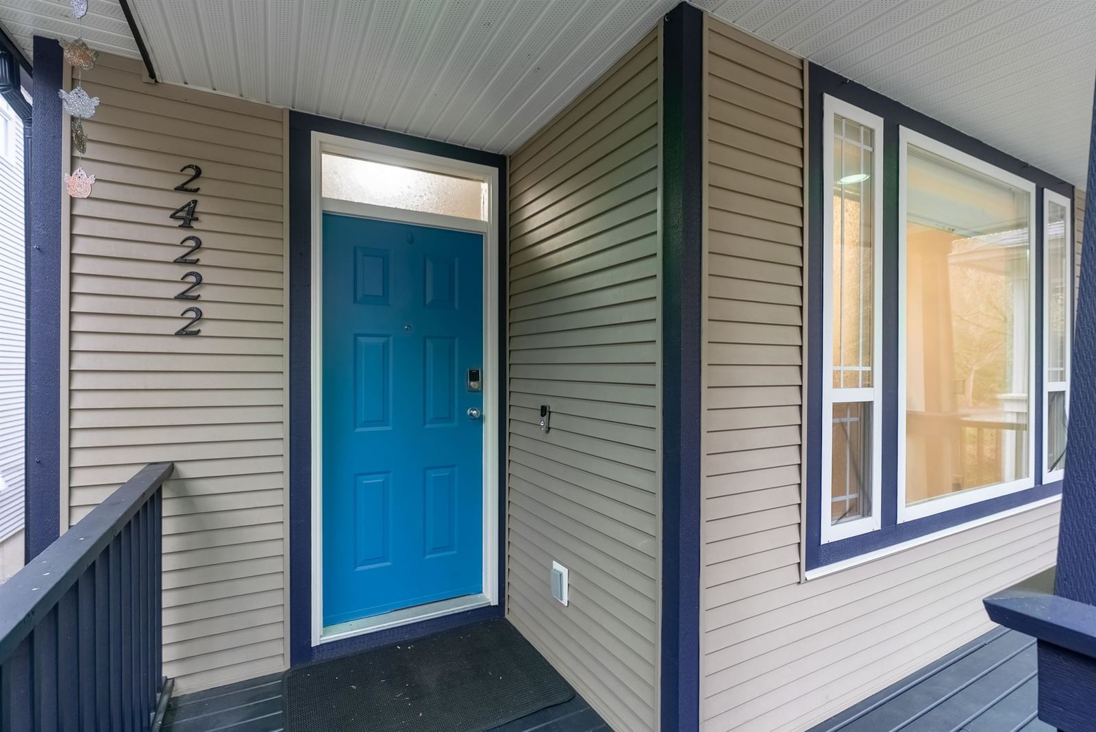 Listing Image 8