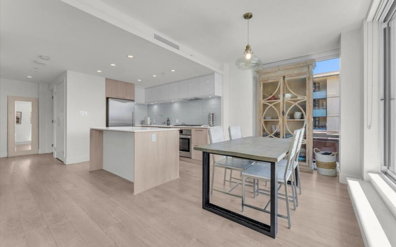 405 - 680 Seylynn Crescent, North Vancouver, V7J 0B5 | Image 2