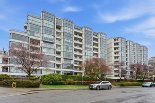 813 - 456 Moberly Road