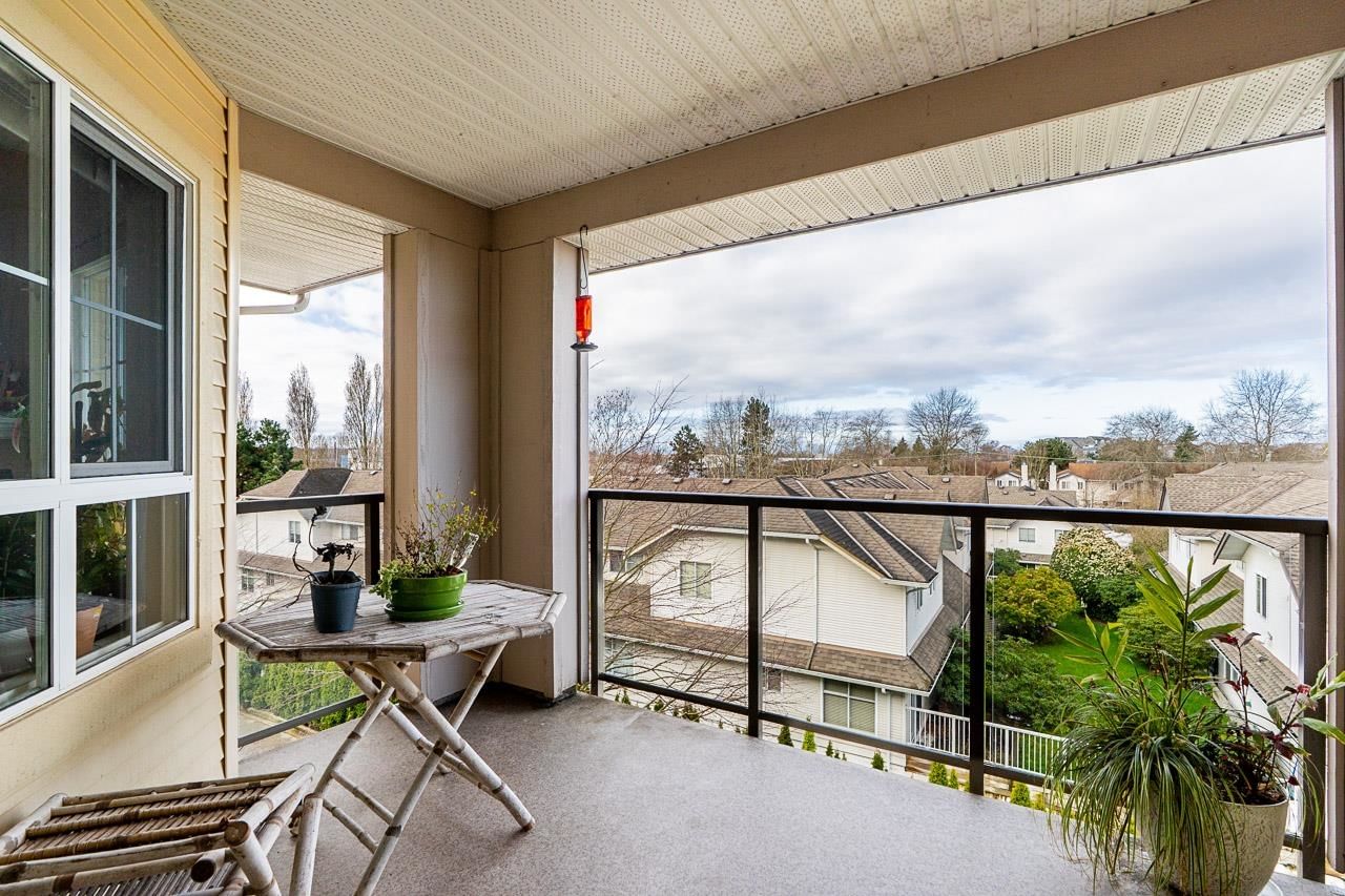 Listing Image 19