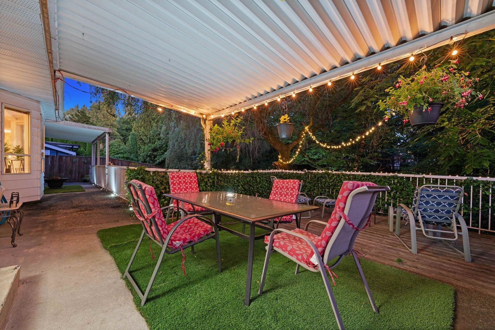 Listing Image 10