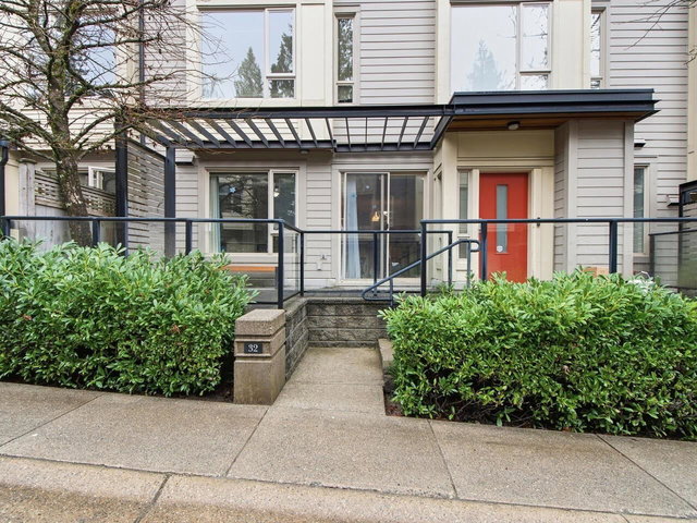 32 - 9229 University Crescent