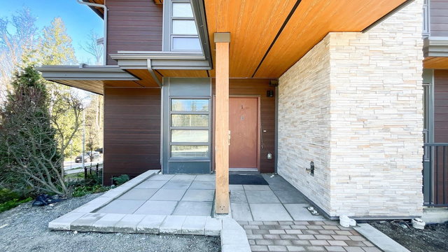 1 - 70 Seaview Drive