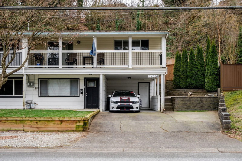 A - 34660 Immel Street, Abbotsford, V2S 4T7 | Image 2