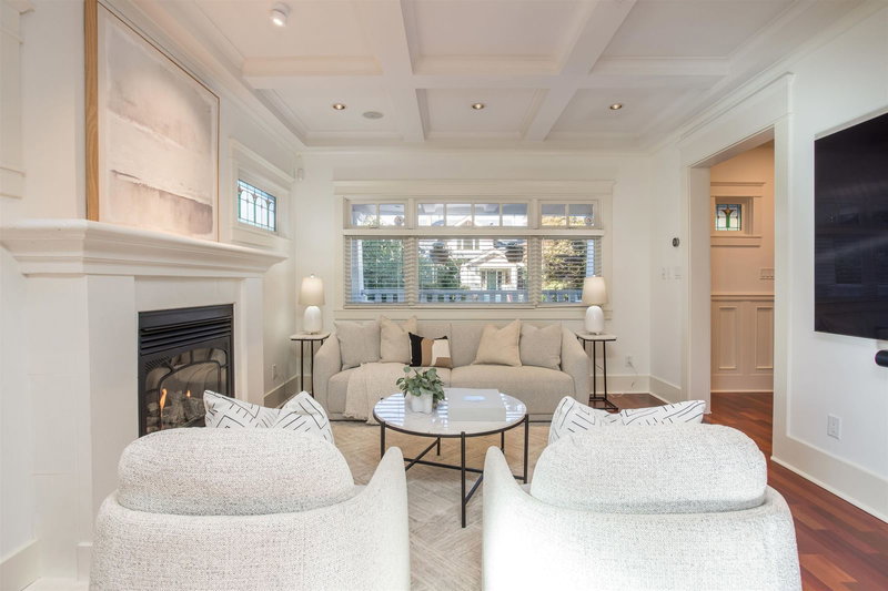 3242 3rd Avenue, Vancouver, V6K 1N4 | Image 3